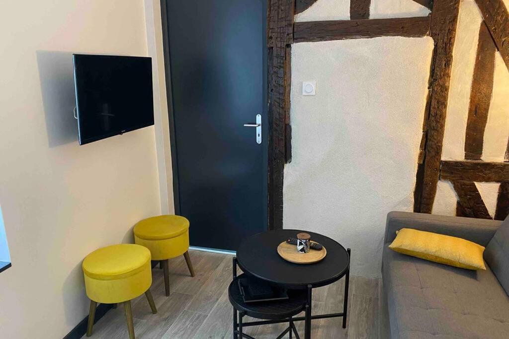 Appartement Centre De Moulins Moulins  Exterior foto